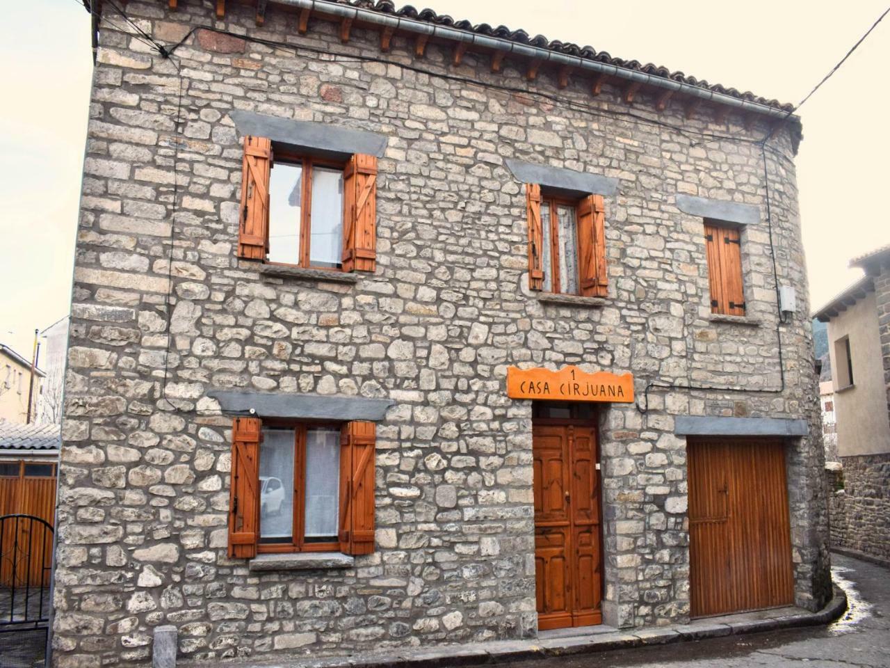Cirjuana, Casa En El Centro Con Agradable Jardin Y Barbacoa By Pirineos 360 Βίλα Biescas  Εξωτερικό φωτογραφία